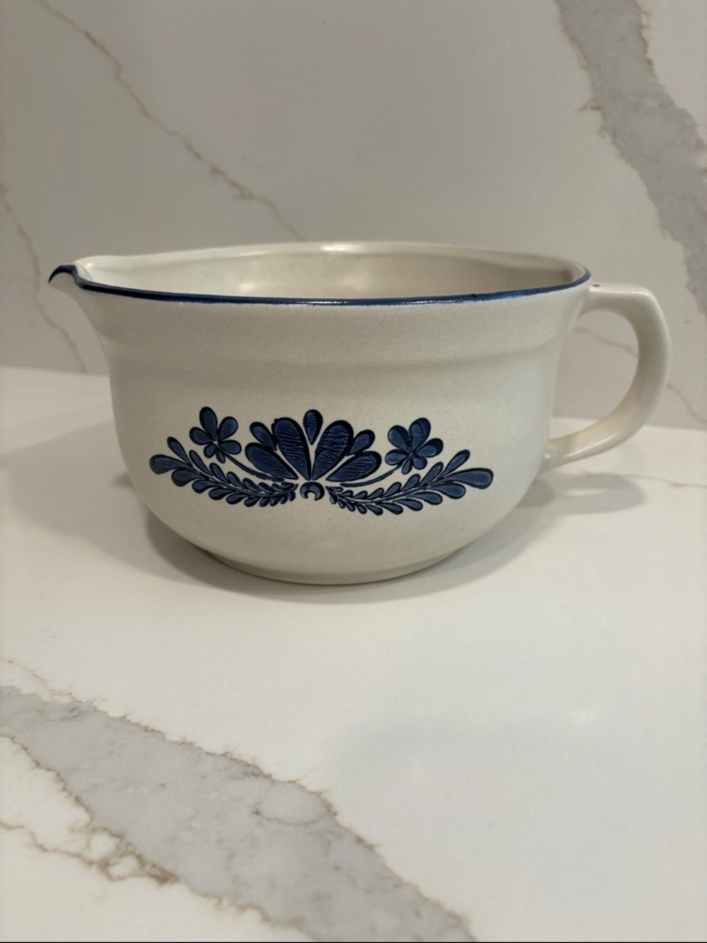 Pfaltzgraff Cream Ceramic Batter Bowl